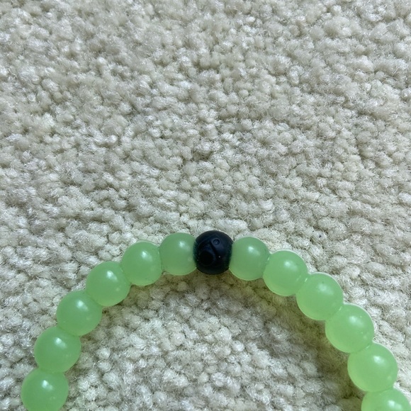 LOKAI Green Bracelet | Size Medium - Picture 3 of 5